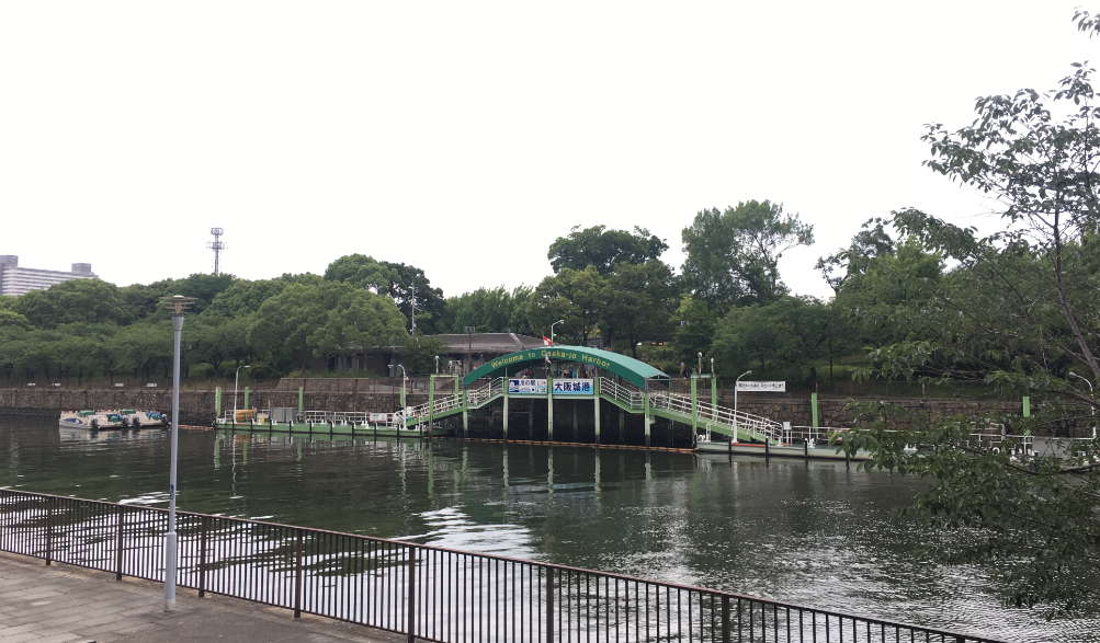 水上バス乗り場